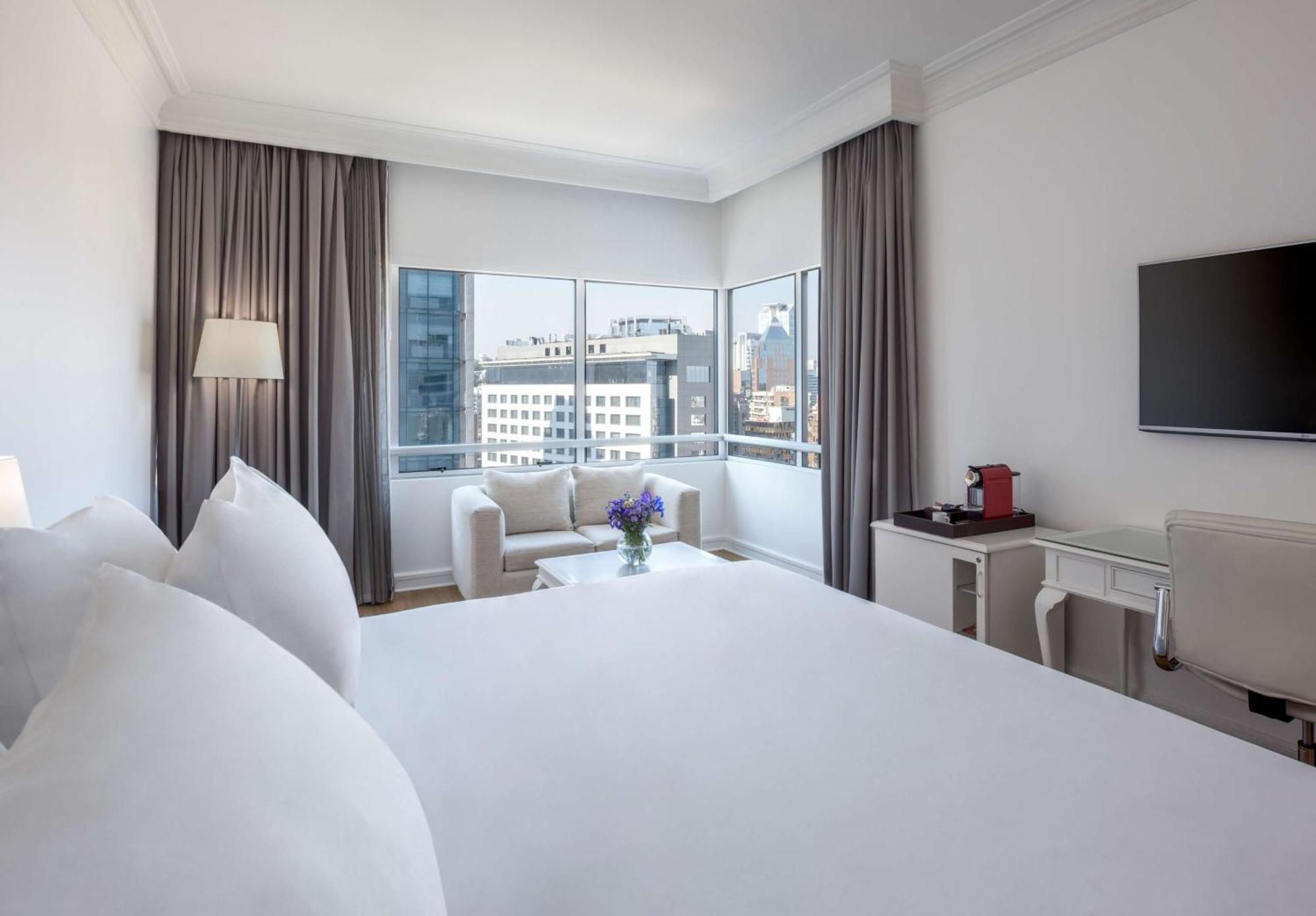 Nh Collection Plaza Santiago Otel Dış mekan fotoğraf Deluxe room