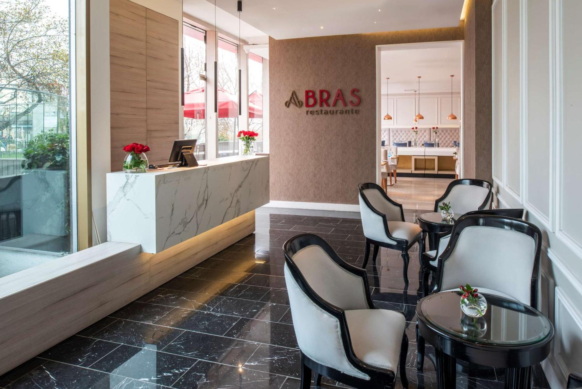 Nh Collection Plaza Santiago Otel Dış mekan fotoğraf BRAS